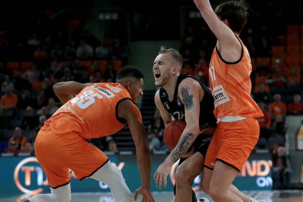 面对皇家社 面对皇家社